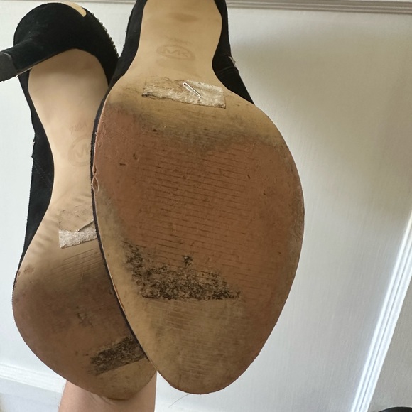 Michael Kors Krista Open Toe Peep Toe Studded Suede Booties, Size 7.5 - Picture 5 of 6